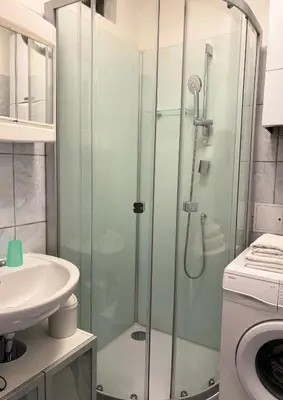 Ein Badezimmer in der Unterkunft Zum Breyer BNB City Apartment