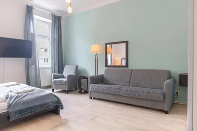 Grundriss der Unterkunft Inviting 2BR shared Apt - centrally located