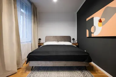 Ein Bett oder Betten in einem Zimmer der Unterkunft Aesthetic newly renovated apartment located near Belvedere Castle, 15 minutes from Stephansplatz