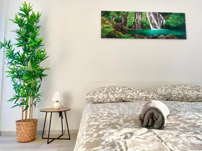 Ein Bett oder Betten in einem Zimmer der Unterkunft New - Free Parking - Balcony